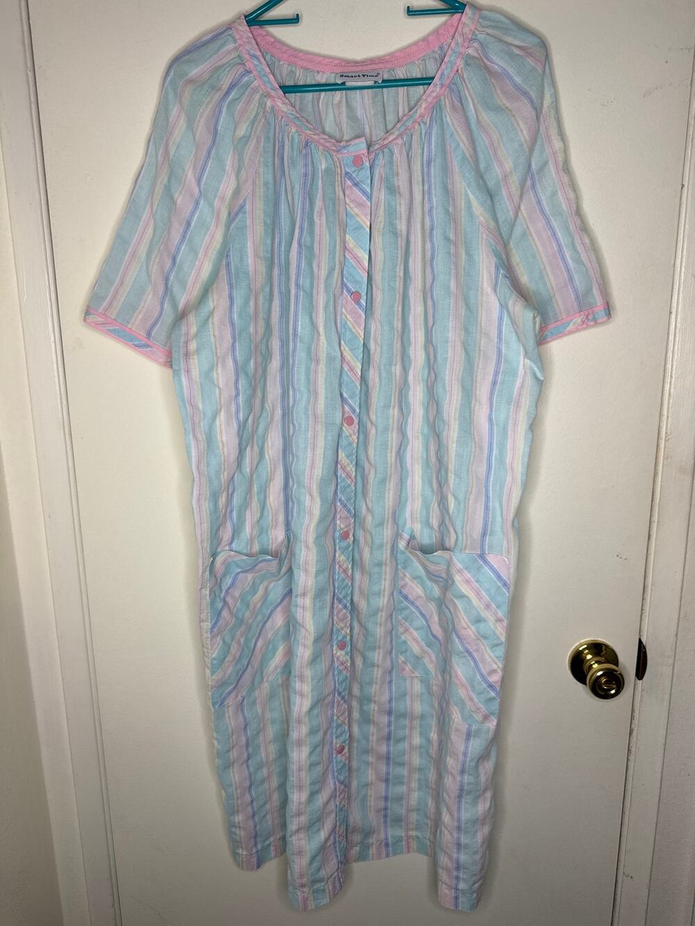 Vintage Smart Time Pastel Striped House Dress Duster Snap Front Pockets Lounger
